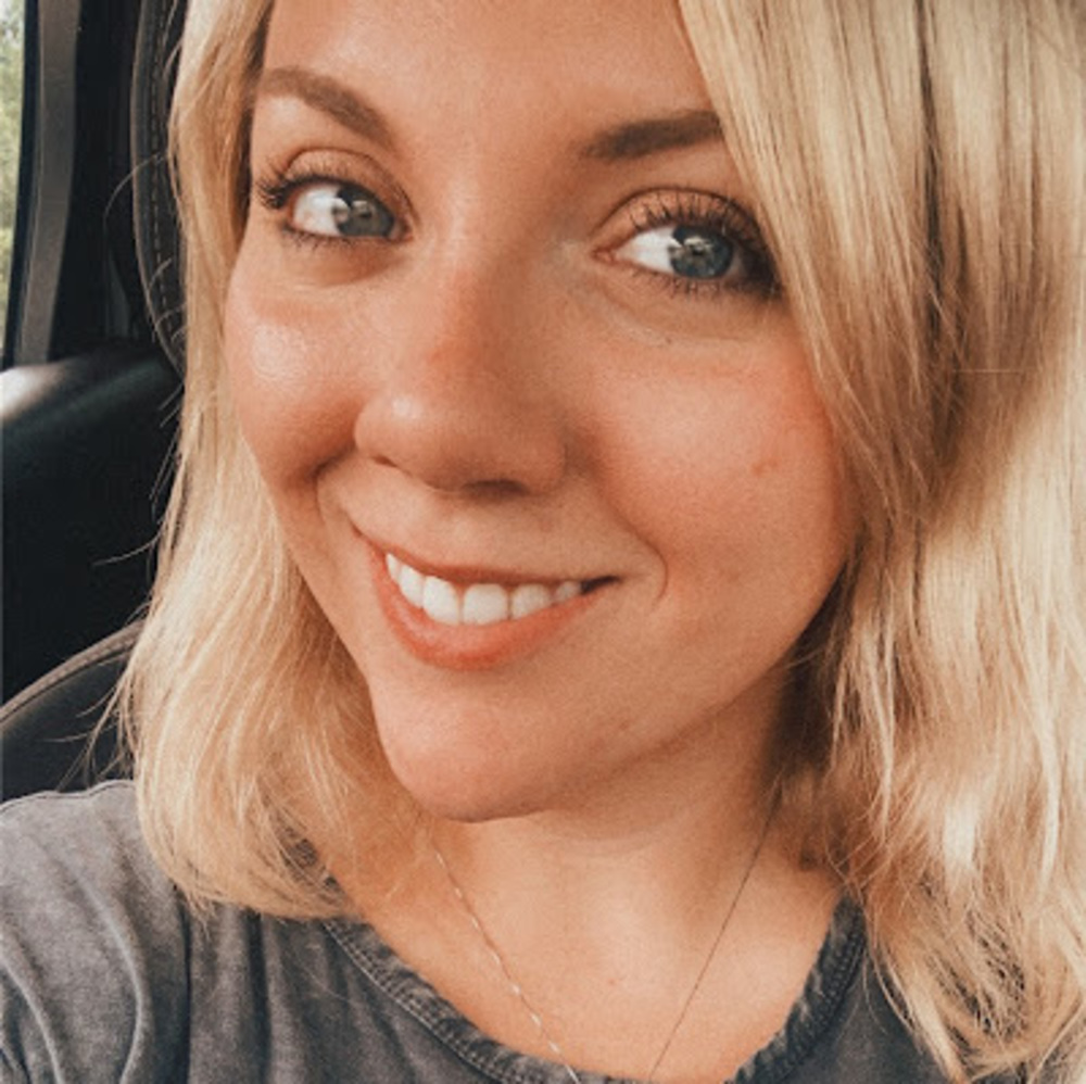 Meet your Posher, Lexi